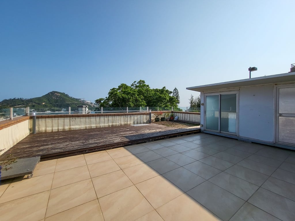 https://img.propertyraptor.com/cdn-cgi/imagedelivery/KD5bF_AFL0JDTbKLWF7z9g/ap8/ap8_001/hornet/prp/img/d99e398ea9d4c4de4825626ca55178f5-wtm.jpg/public