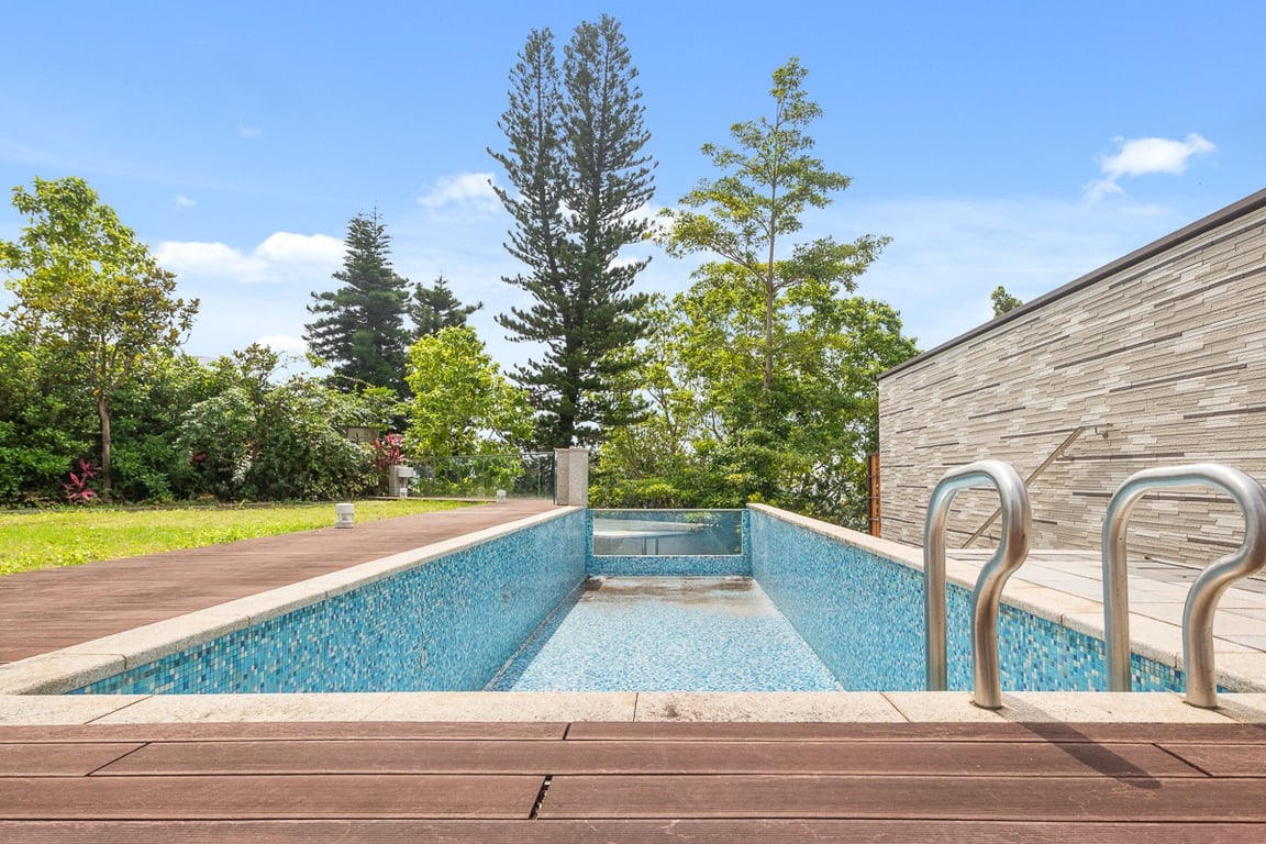 https://img.propertyraptor.com/cdn-cgi/imagedelivery/KD5bF_AFL0JDTbKLWF7z9g/ap8/ap8_001/hornet/prp/img/dbfe5c9894358b697b45193e409359ea-wtm.jpg/public