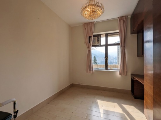 https://img.propertyraptor.com/cdn-cgi/imagedelivery/KD5bF_AFL0JDTbKLWF7z9g/ap8/ap8_001/hornet/prp/img/dc7b61511293fa8edb928da0a8ca2661-wtm.jpg/public