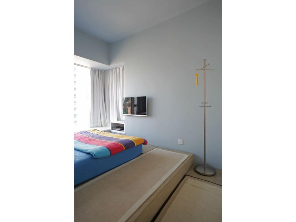 https://img.propertyraptor.com/cdn-cgi/imagedelivery/KD5bF_AFL0JDTbKLWF7z9g/ap8/ap8_001/hornet/prp/img/dca40d9249ec897b6c1b5469a48c28c0.jpg/public