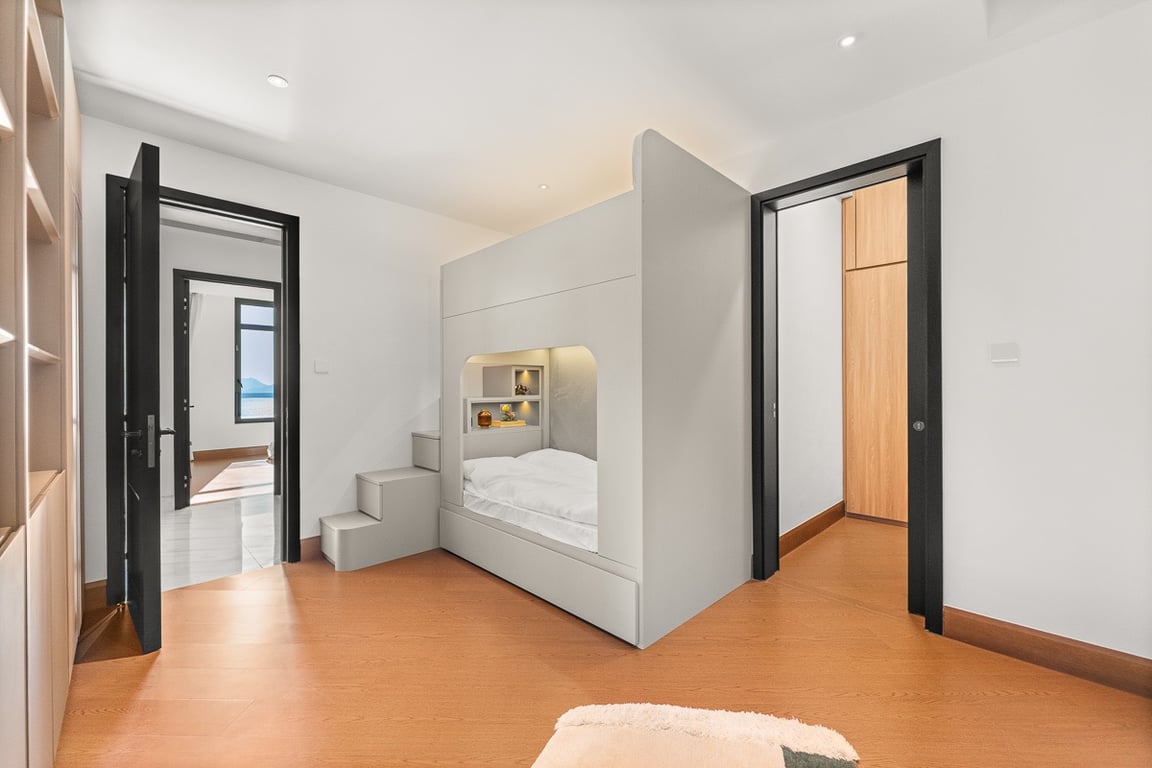 https://img.propertyraptor.com/cdn-cgi/imagedelivery/KD5bF_AFL0JDTbKLWF7z9g/ap8/ap8_001/hornet/prp/img/dcf698019cc34b6f64d12fbb23f0d5c6-wtm.jpg/public