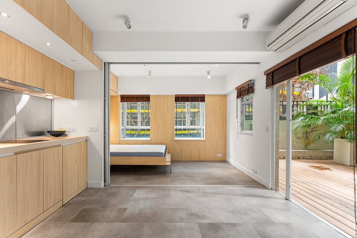 https://img.propertyraptor.com/cdn-cgi/imagedelivery/KD5bF_AFL0JDTbKLWF7z9g/ap8/ap8_001/hornet/prp/img/de86dc89360f848e11098724fbecd3fc-wtm.jpg/public