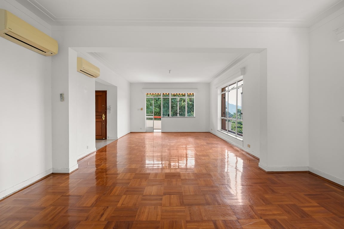 6-8 Stanley Village Road