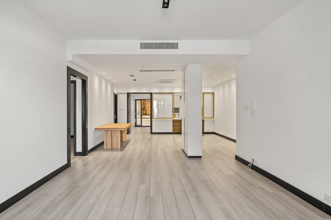 1 Briar Avenue