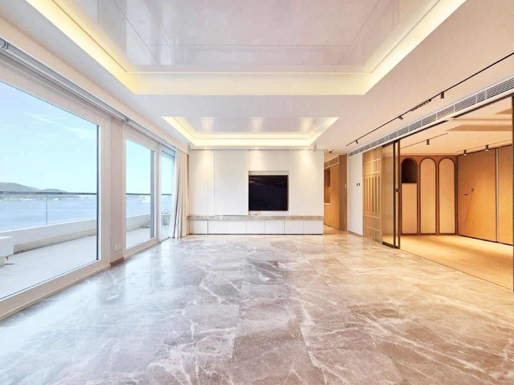 56 Repulse Bay Road