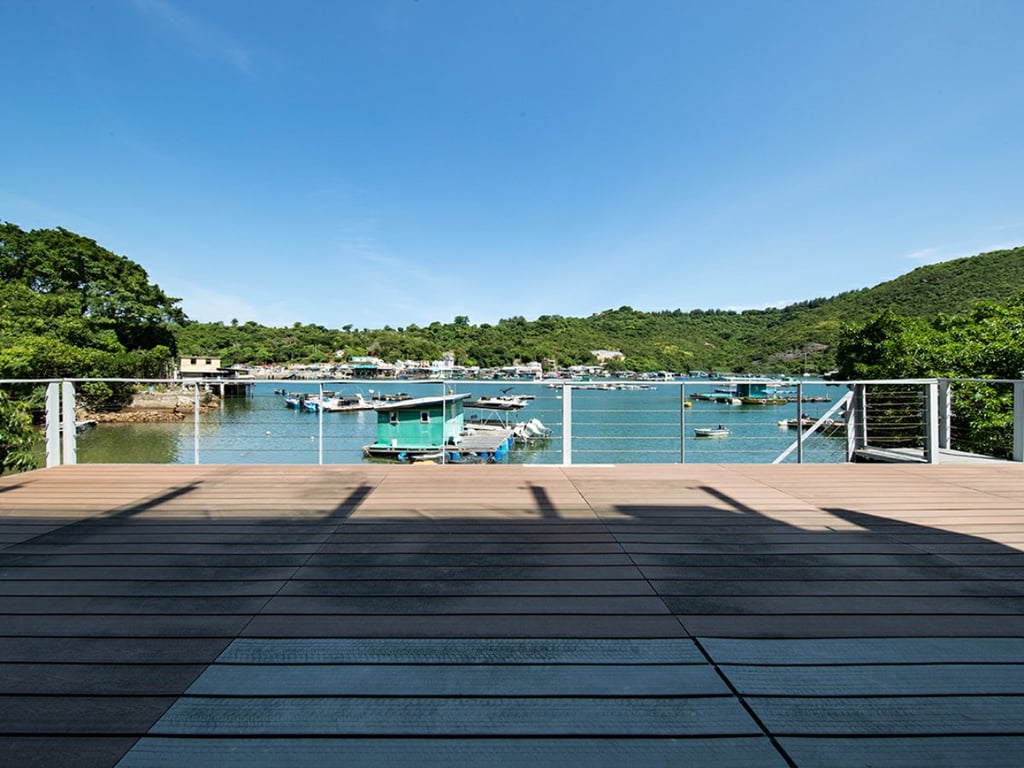 https://img.propertyraptor.com/cdn-cgi/imagedelivery/KD5bF_AFL0JDTbKLWF7z9g/ap8/ap8_001/hornet/prp/img/e090b13af8aace2388b415381334bf0b.jpg/public