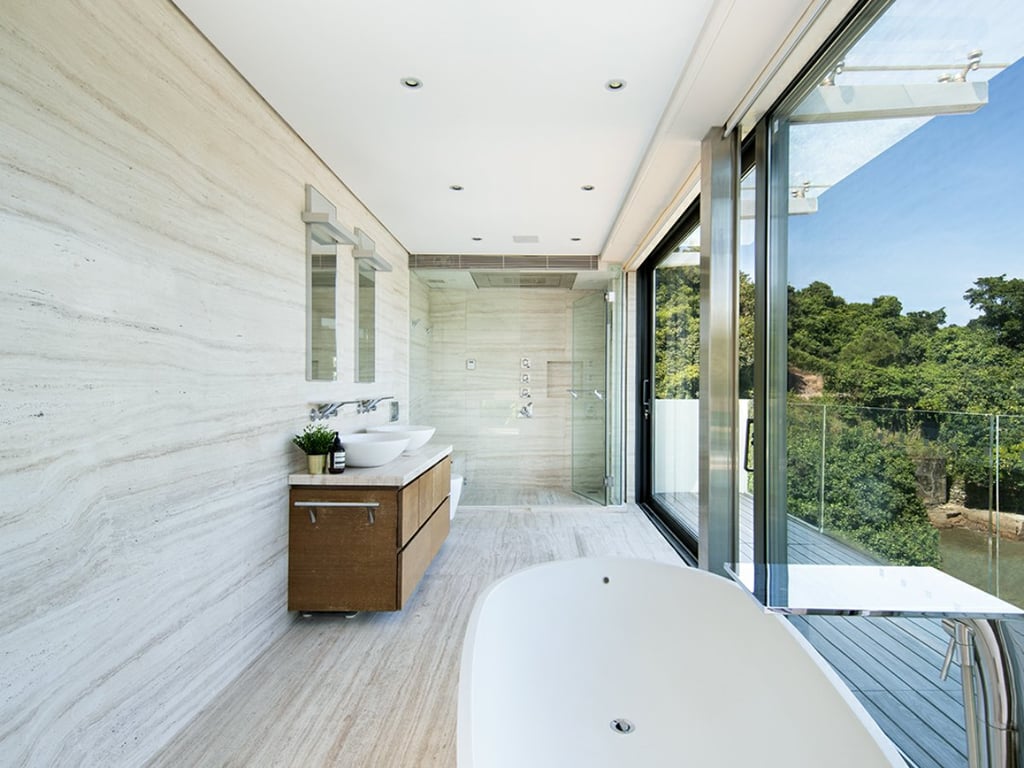 https://img.propertyraptor.com/cdn-cgi/imagedelivery/KD5bF_AFL0JDTbKLWF7z9g/ap8/ap8_001/hornet/prp/img/e0d3fa4d64b9dfe434a69e42c872a77c.jpg/public