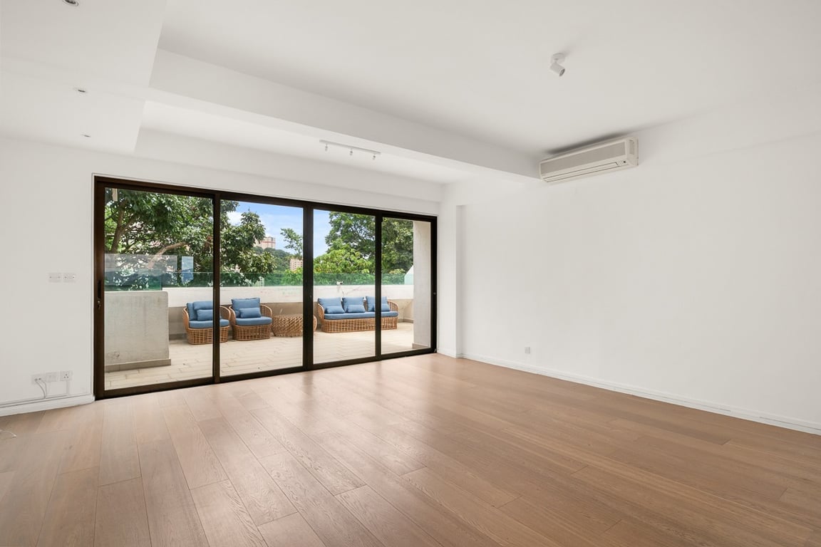 https://img.propertyraptor.com/cdn-cgi/imagedelivery/KD5bF_AFL0JDTbKLWF7z9g/ap8/ap8_001/hornet/prp/img/e0e3627a5c103dce392233e0066b90ad-wtm.jpg/public