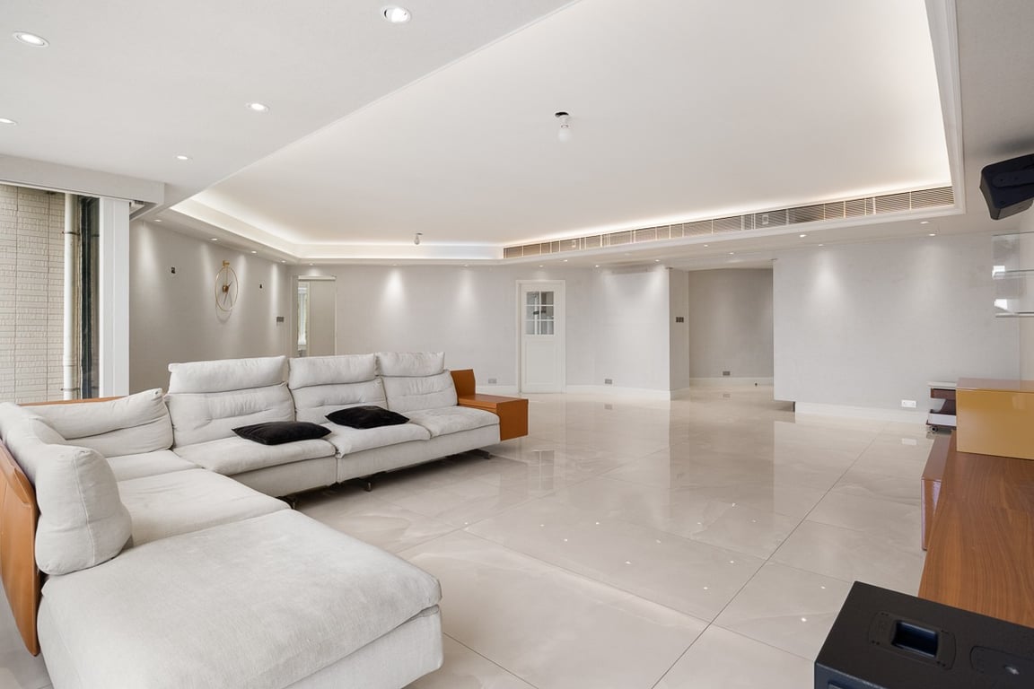 Tregunter Twr 3