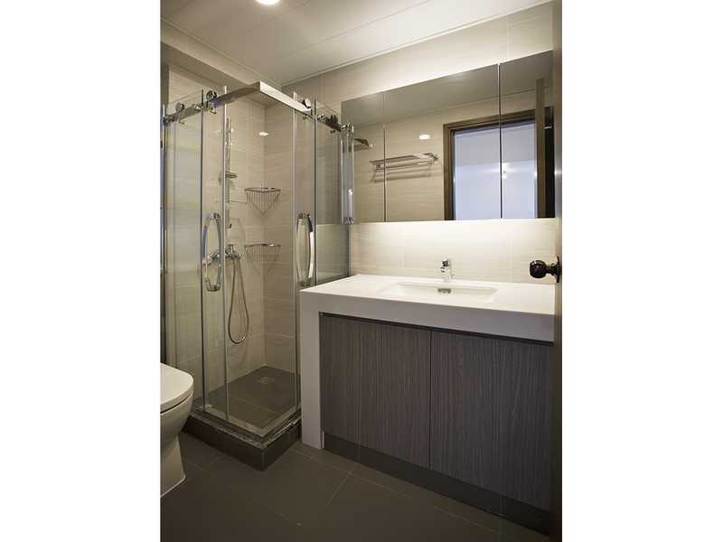 https://img.propertyraptor.com/cdn-cgi/imagedelivery/KD5bF_AFL0JDTbKLWF7z9g/ap8/ap8_001/hornet/prp/img/e1dc972de968010a97e8069f43eec329.jpg/public