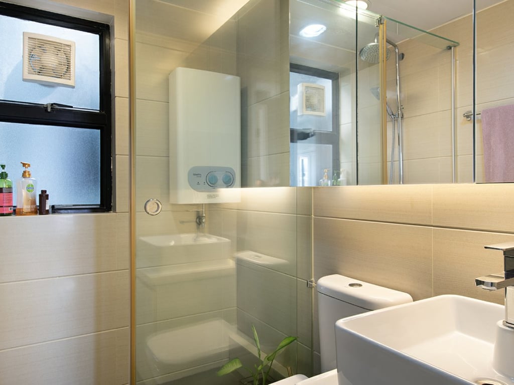 https://img.propertyraptor.com/cdn-cgi/imagedelivery/KD5bF_AFL0JDTbKLWF7z9g/ap8/ap8_001/hornet/prp/img/e23c611c2022b02628ee6952bcdfebcd.jpg/public
