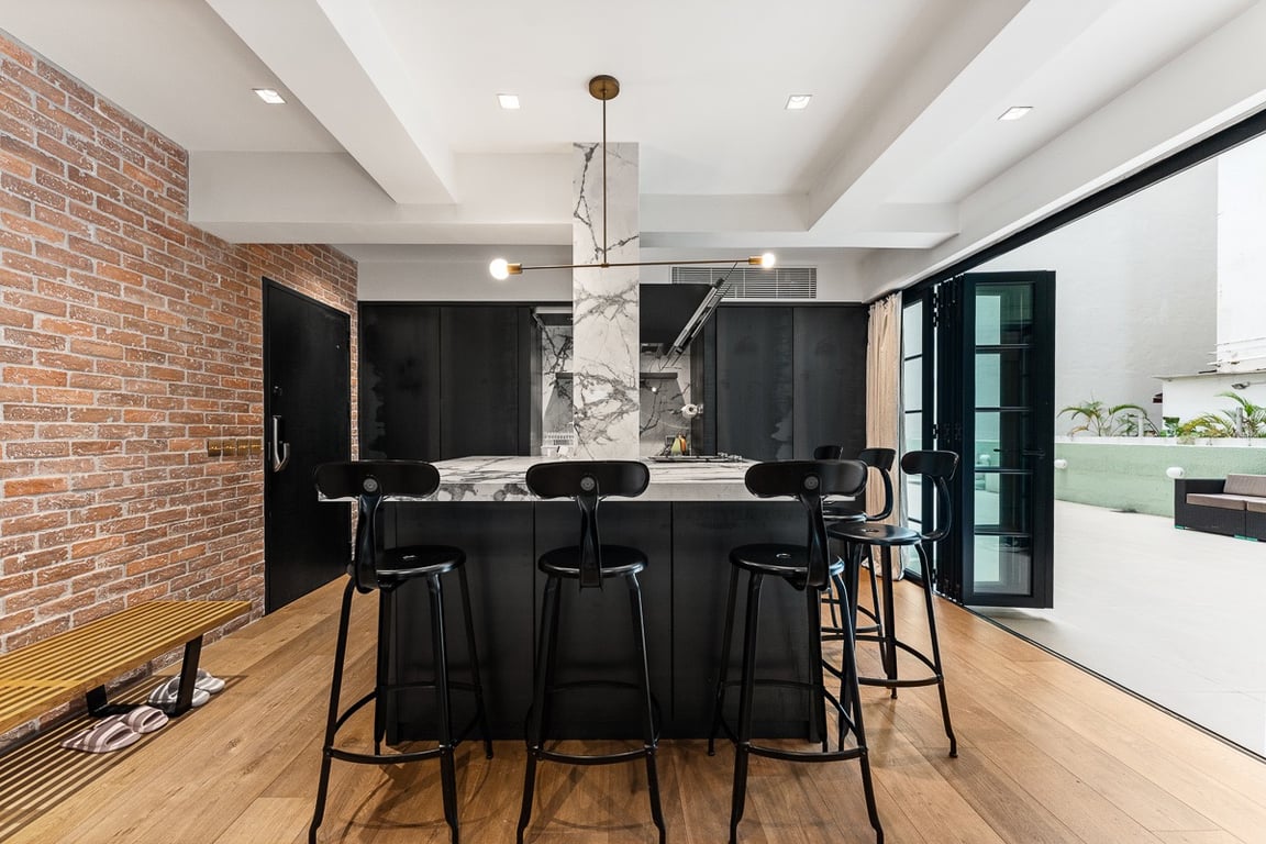 https://img.propertyraptor.com/cdn-cgi/imagedelivery/KD5bF_AFL0JDTbKLWF7z9g/ap8/ap8_001/hornet/prp/img/e2492145e8f2b5a243522486de9f4c73-wtm.jpg/public