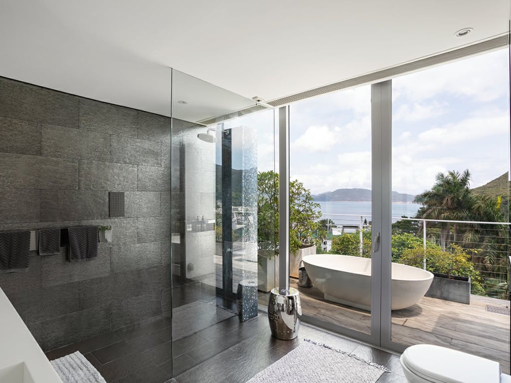 https://img.propertyraptor.com/cdn-cgi/imagedelivery/KD5bF_AFL0JDTbKLWF7z9g/ap8/ap8_001/hornet/prp/img/e3f883374fee0cc77e739dd3585bb2c9.jpg/public