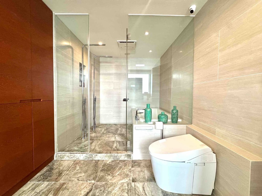 https://img.propertyraptor.com/cdn-cgi/imagedelivery/KD5bF_AFL0JDTbKLWF7z9g/ap8/ap8_001/hornet/prp/img/e41e40fca0b1cfe35fd5ab5ac72a8ef7-wtm.jpg/public