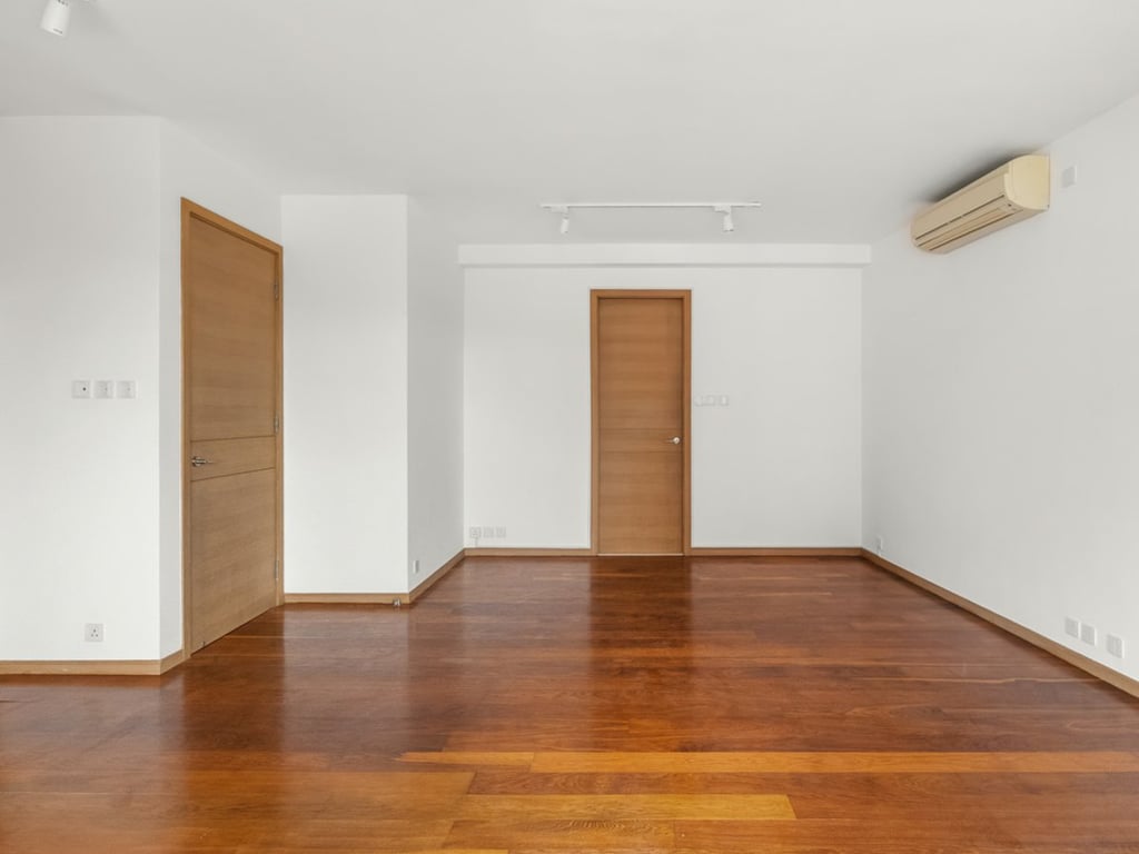 https://img.propertyraptor.com/cdn-cgi/imagedelivery/KD5bF_AFL0JDTbKLWF7z9g/ap8/ap8_001/hornet/prp/img/e45488e70480ae0df1e25513d178a0c3-wtm.jpg/public