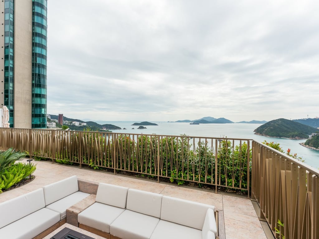 https://img.propertyraptor.com/cdn-cgi/imagedelivery/KD5bF_AFL0JDTbKLWF7z9g/ap8/ap8_001/hornet/prp/img/e60036eebee7ad4c7f1081ef84f96782-wtm.jpg/public