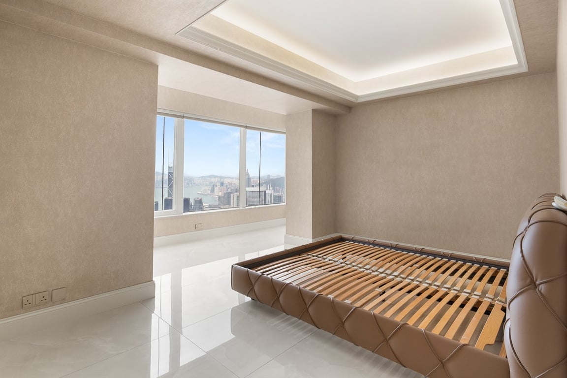 https://img.propertyraptor.com/cdn-cgi/imagedelivery/KD5bF_AFL0JDTbKLWF7z9g/ap8/ap8_001/hornet/prp/img/e6534216da6fe5db4e82117f5e816454-wtm.jpg/public