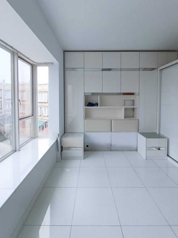 https://img.propertyraptor.com/cdn-cgi/imagedelivery/KD5bF_AFL0JDTbKLWF7z9g/ap8/ap8_001/hornet/prp/img/e6d6a162f63e0f04bea6a9eddcc6c97e-wtm.jpg/public
