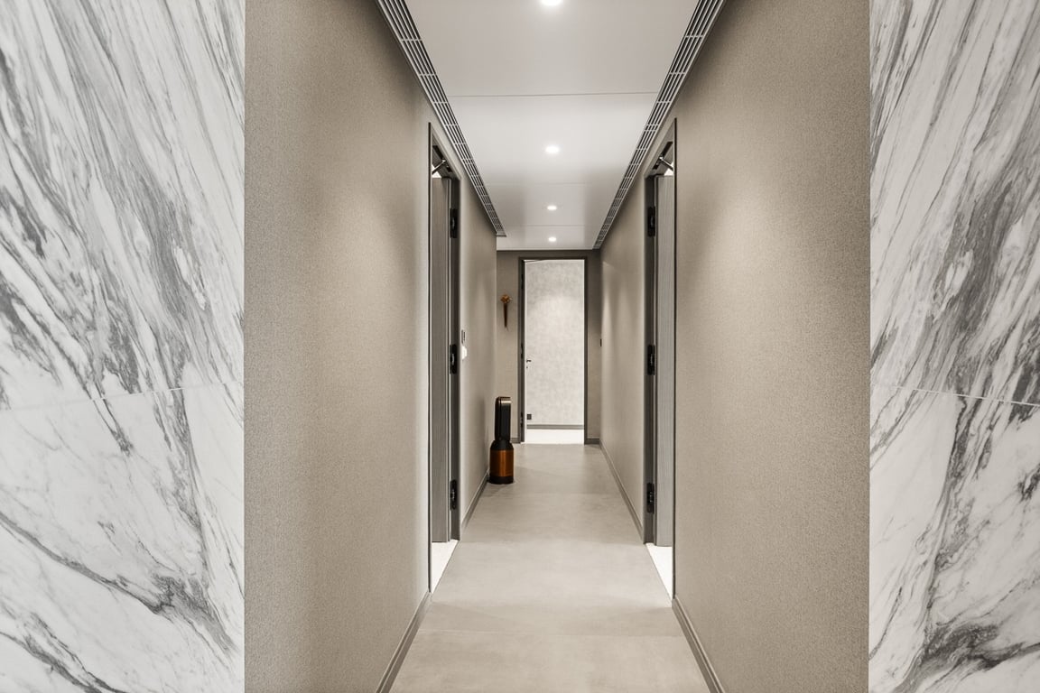 https://img.propertyraptor.com/cdn-cgi/imagedelivery/KD5bF_AFL0JDTbKLWF7z9g/ap8/ap8_001/hornet/prp/img/e7043de542b2c84ec5a4ba93cc2c3049-wtm.jpg/public