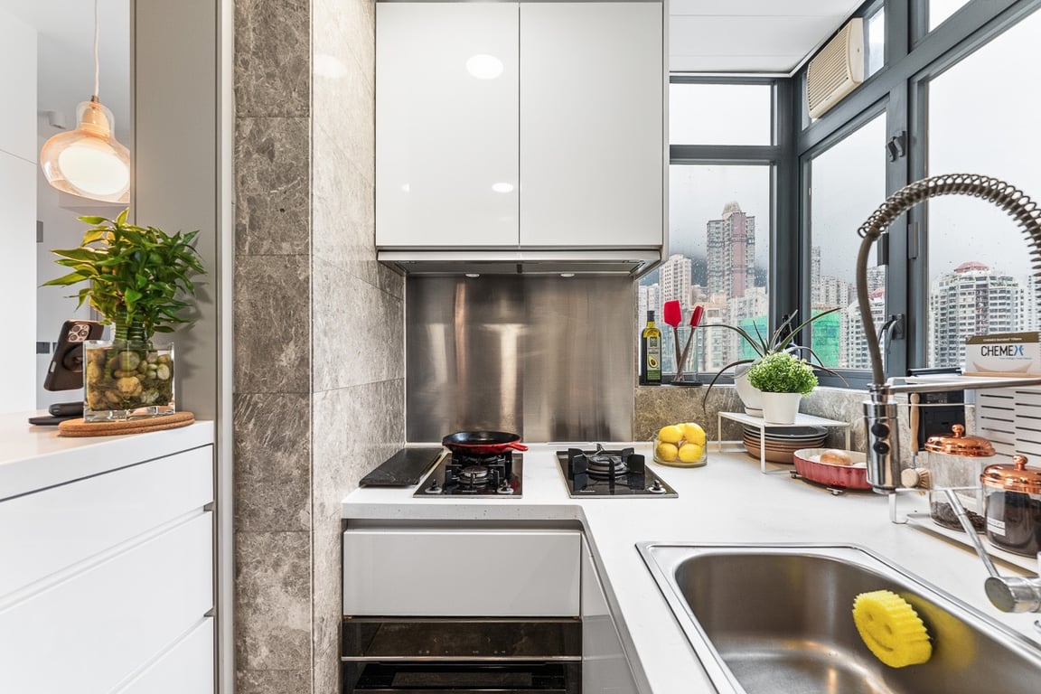 https://img.propertyraptor.com/cdn-cgi/imagedelivery/KD5bF_AFL0JDTbKLWF7z9g/ap8/ap8_001/hornet/prp/img/e84716e8923428ea92e476406eef8f6f-wtm.jpg/public