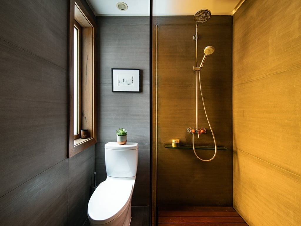 https://img.propertyraptor.com/cdn-cgi/imagedelivery/KD5bF_AFL0JDTbKLWF7z9g/ap8/ap8_001/hornet/prp/img/e866c1fa36f3e757ee1681f6fb0e953d.jpg/public