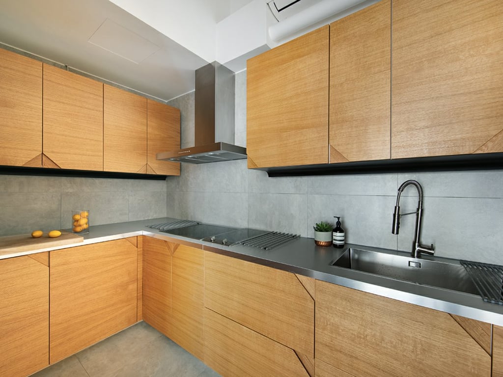 https://img.propertyraptor.com/cdn-cgi/imagedelivery/KD5bF_AFL0JDTbKLWF7z9g/ap8/ap8_001/hornet/prp/img/e87804624669ff6fc03ccada2f296032.jpg/public