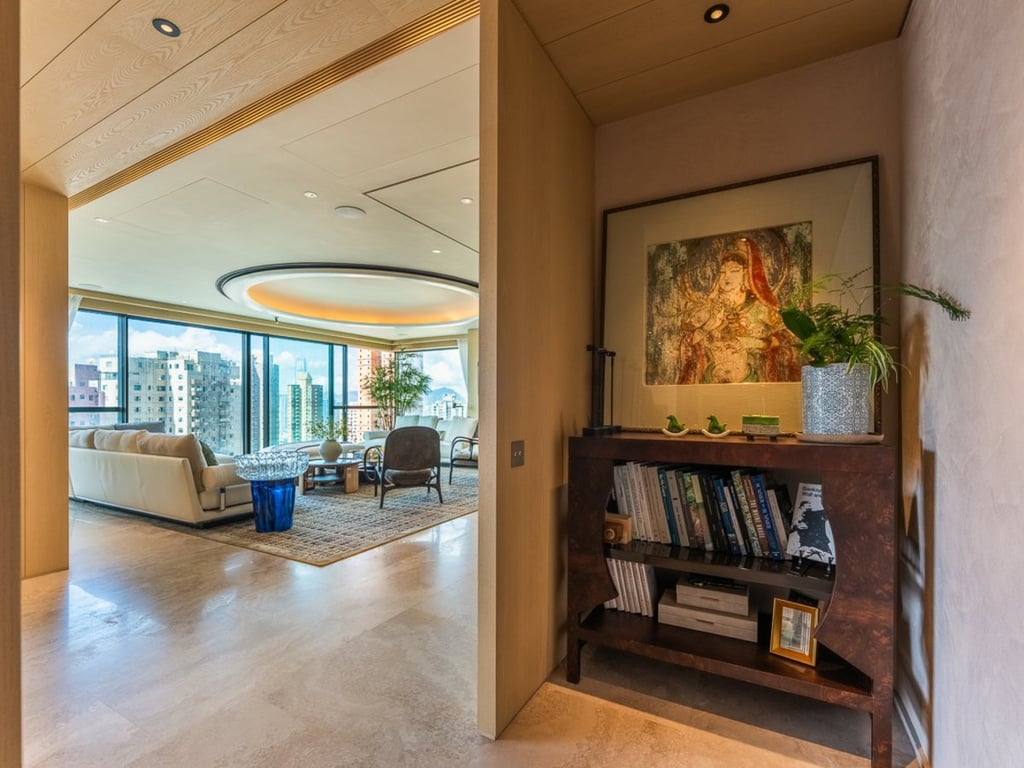 https://img.propertyraptor.com/cdn-cgi/imagedelivery/KD5bF_AFL0JDTbKLWF7z9g/ap8/ap8_001/hornet/prp/img/e8d759f586091939a5e7d11dafe9c477-wtm.jpg/public
