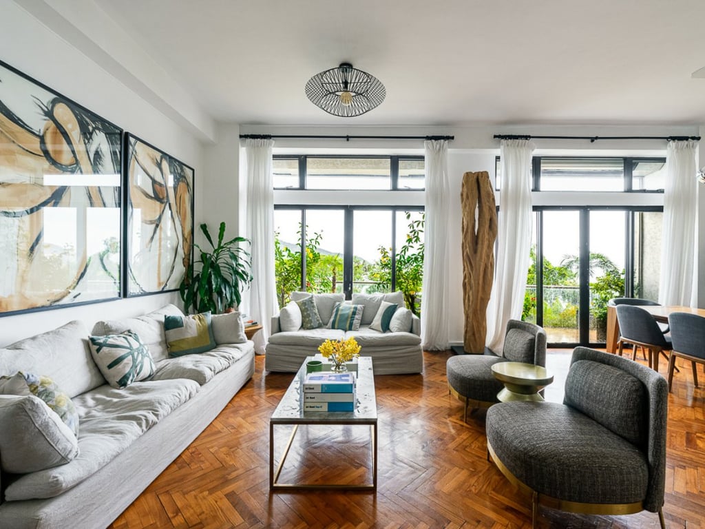 https://img.propertyraptor.com/cdn-cgi/imagedelivery/KD5bF_AFL0JDTbKLWF7z9g/ap8/ap8_001/hornet/prp/img/e8e050ecde18d00c1a5eb164140ae3a7.jpg/public