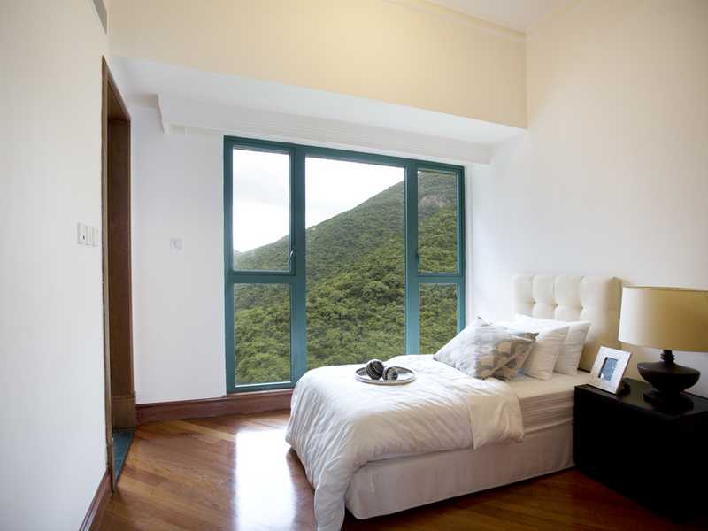 127 Repulse Bay Road