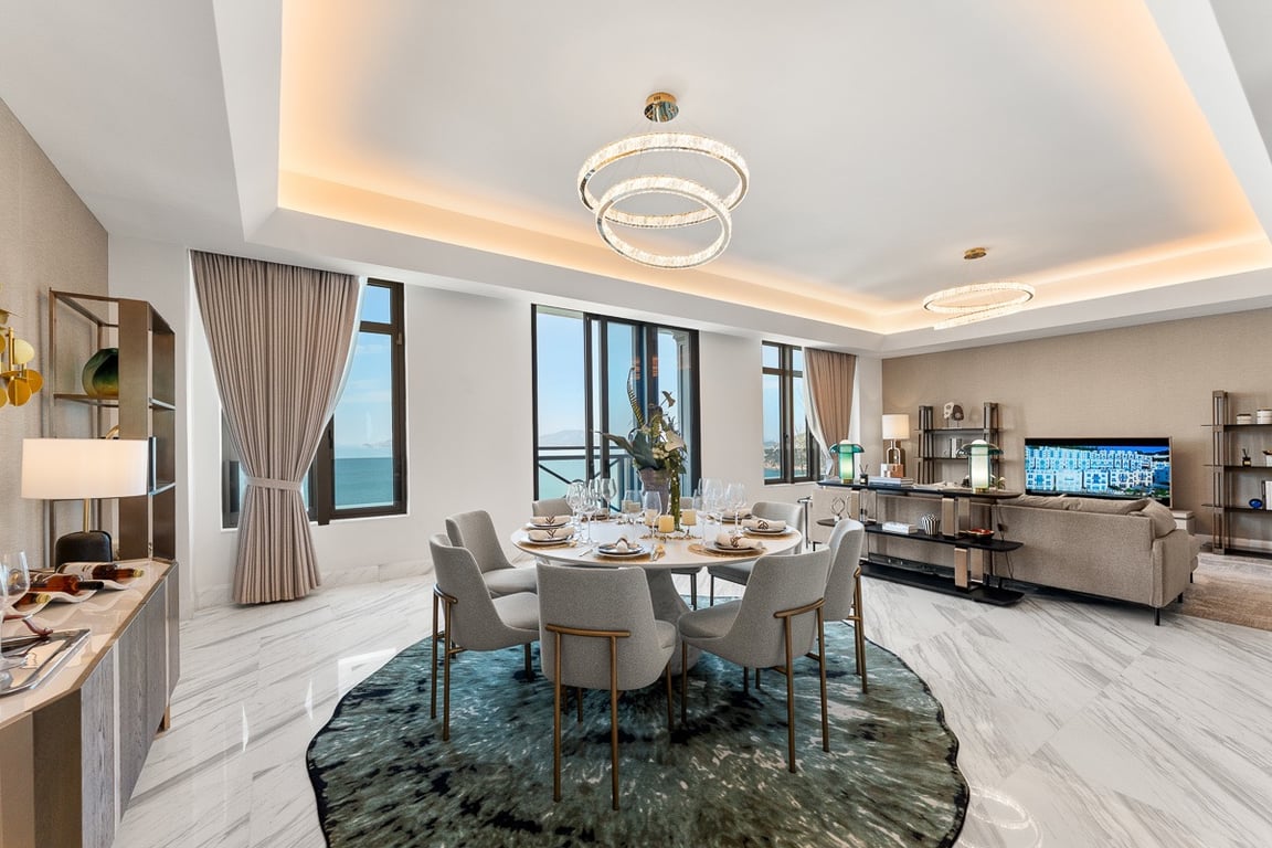 https://img.propertyraptor.com/cdn-cgi/imagedelivery/KD5bF_AFL0JDTbKLWF7z9g/ap8/ap8_001/hornet/prp/img/e92a360b42bdbcbd9b9c06e3d2c38b88-wtm.jpg/public