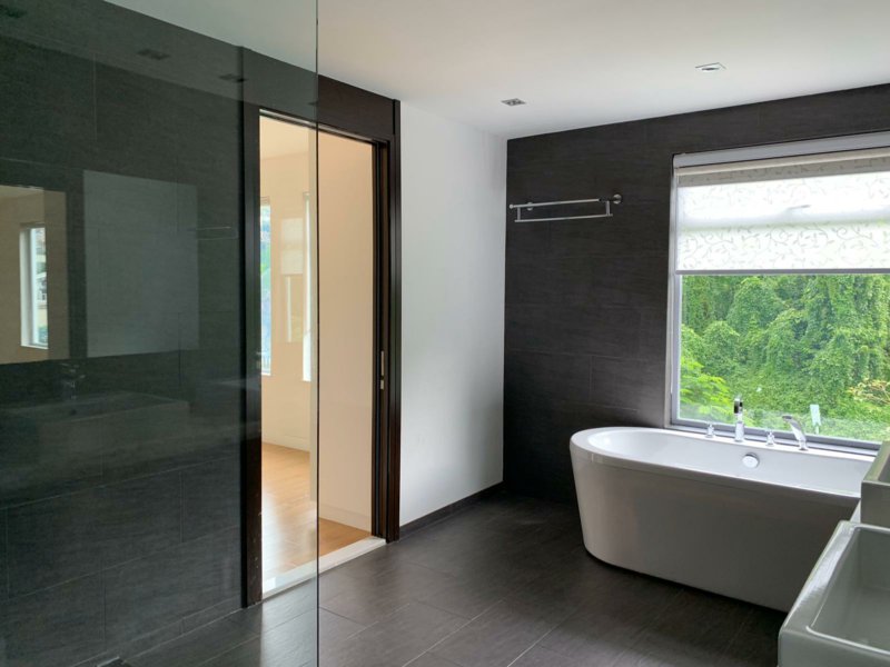 https://img.propertyraptor.com/cdn-cgi/imagedelivery/KD5bF_AFL0JDTbKLWF7z9g/ap8/ap8_001/hornet/prp/img/eb8813d4edadb7320fa3540d0da501cc.jpg/public