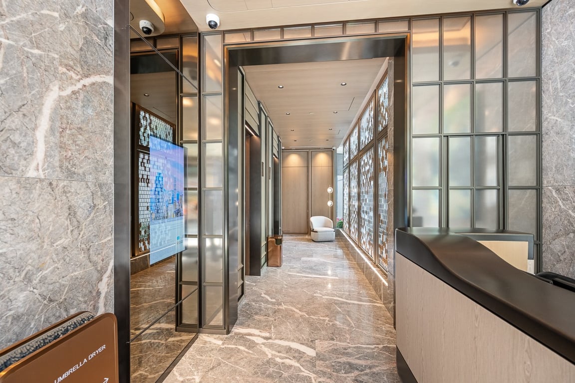 https://img.propertyraptor.com/cdn-cgi/imagedelivery/KD5bF_AFL0JDTbKLWF7z9g/ap8/ap8_001/hornet/prp/img/eb91d49ffec6d779b030c091ee17ae12-wtm.jpg/public