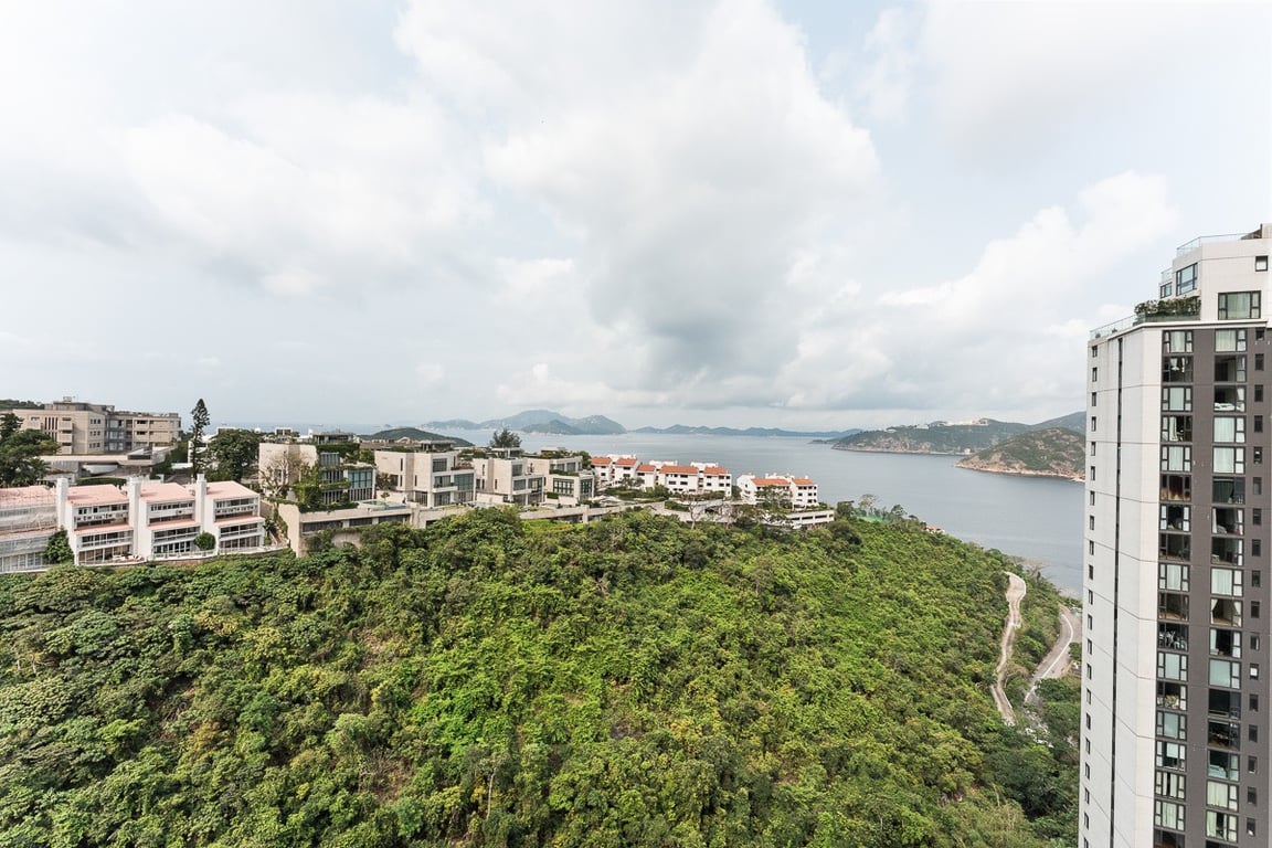 https://img.propertyraptor.com/cdn-cgi/imagedelivery/KD5bF_AFL0JDTbKLWF7z9g/ap8/ap8_001/hornet/prp/img/ebbdfb058ce49d266a3b39e1c364a843-wtm.jpg/public