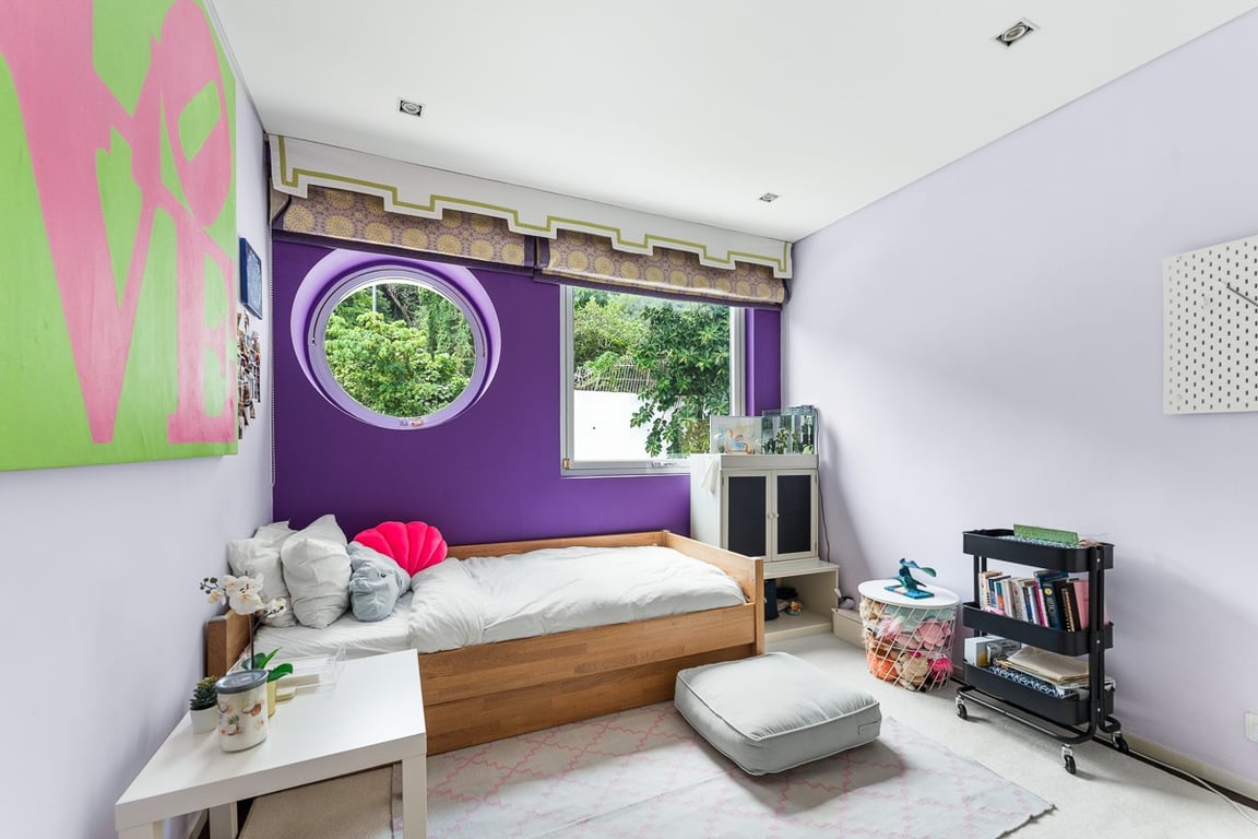 https://img.propertyraptor.com/cdn-cgi/imagedelivery/KD5bF_AFL0JDTbKLWF7z9g/ap8/ap8_001/hornet/prp/img/ec405f301750c634499d01fb348d2e56-wtm.jpg/public