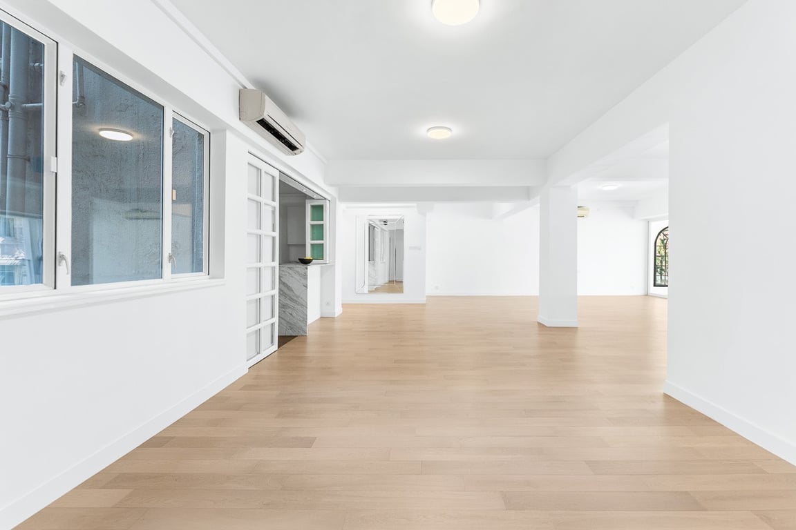 https://img.propertyraptor.com/cdn-cgi/imagedelivery/KD5bF_AFL0JDTbKLWF7z9g/ap8/ap8_001/hornet/prp/img/ec4884cbadb2209547e51c5059927b4c-wtm.jpg/public