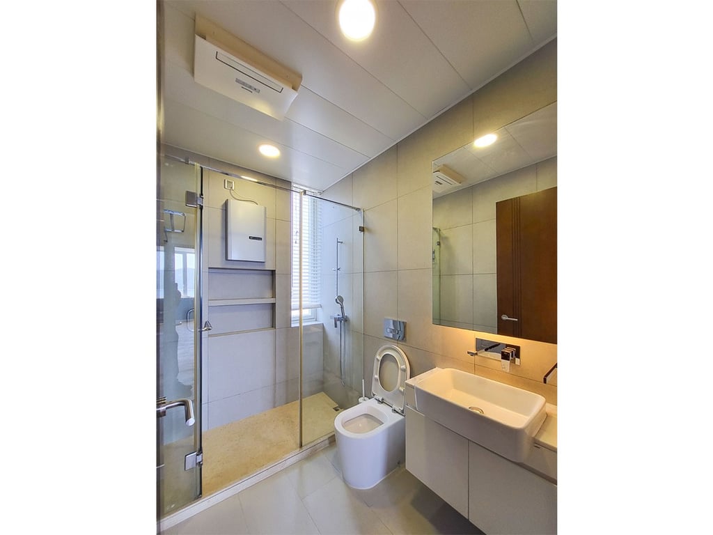 https://img.propertyraptor.com/cdn-cgi/imagedelivery/KD5bF_AFL0JDTbKLWF7z9g/ap8/ap8_001/hornet/prp/img/ecfa019e77d2520dc769d555a0c2b97f-wtm.jpg/public