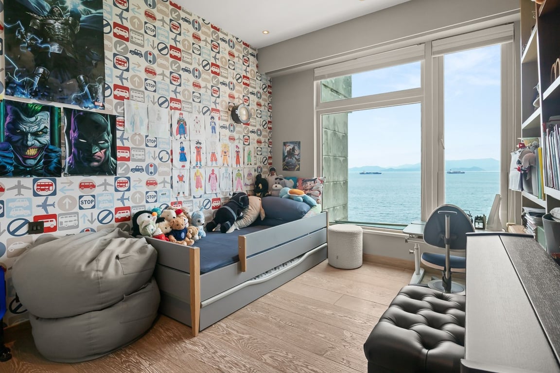 https://img.propertyraptor.com/cdn-cgi/imagedelivery/KD5bF_AFL0JDTbKLWF7z9g/ap8/ap8_001/hornet/prp/img/ed973c7c8f754660241d6c07a7d226c1-wtm.jpg/public