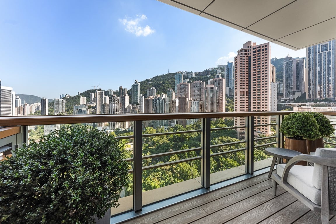 Central Residence By The Park