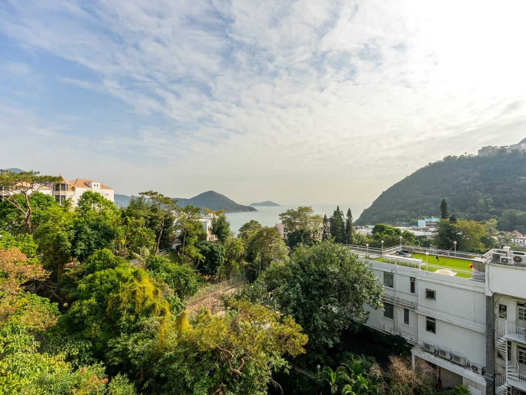 https://img.propertyraptor.com/cdn-cgi/imagedelivery/KD5bF_AFL0JDTbKLWF7z9g/ap8/ap8_001/hornet/prp/img/edcdcff0cb24047c4c4d7433e10cf899.jpg/public