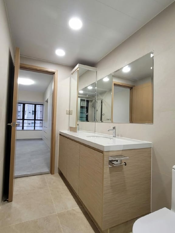 https://img.propertyraptor.com/cdn-cgi/imagedelivery/KD5bF_AFL0JDTbKLWF7z9g/ap8/ap8_001/hornet/prp/img/ee2da4101e6a1ac7a5843178c09d6868.jpg/public