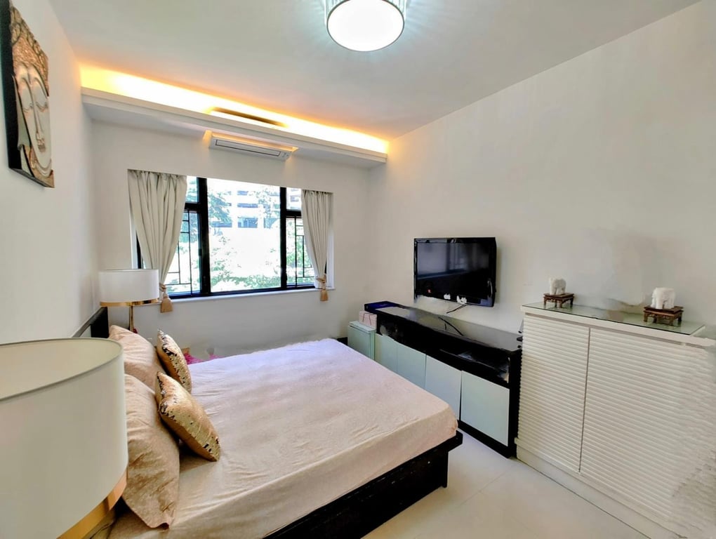 https://img.propertyraptor.com/cdn-cgi/imagedelivery/KD5bF_AFL0JDTbKLWF7z9g/ap8/ap8_001/hornet/prp/img/eeebe9f3d743257a9b622822b0b0e940-wtm.jpg/public