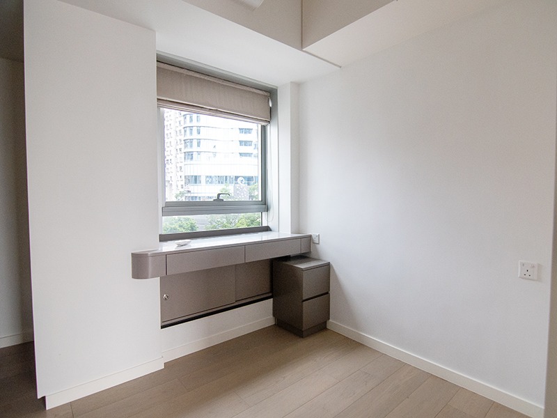 https://img.propertyraptor.com/cdn-cgi/imagedelivery/KD5bF_AFL0JDTbKLWF7z9g/ap8/ap8_001/hornet/prp/img/ef98598b9c7e209c46031ac3a8b933e5-wtm.jpg/public