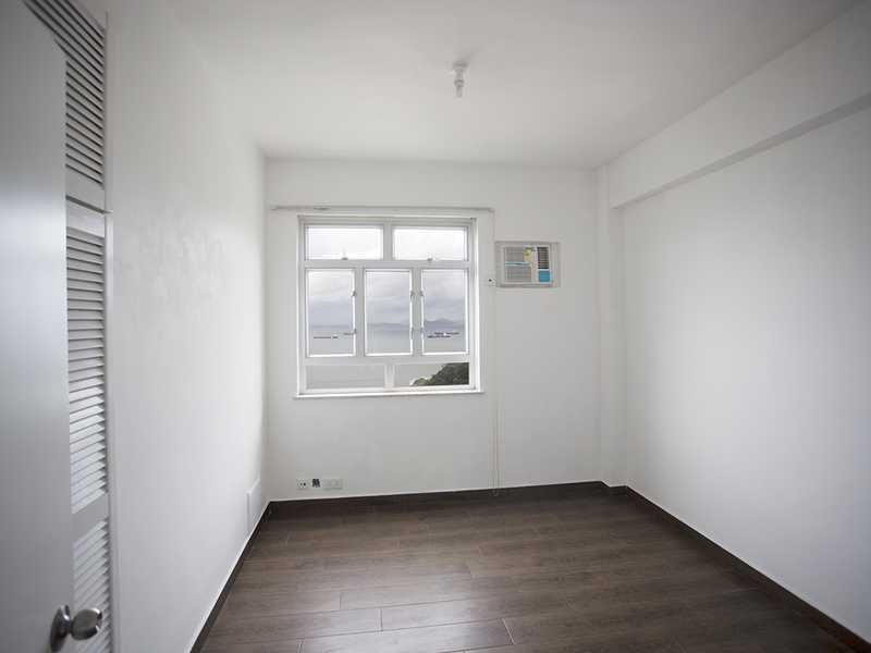 https://img.propertyraptor.com/cdn-cgi/imagedelivery/KD5bF_AFL0JDTbKLWF7z9g/ap8/ap8_001/hornet/prp/img/f02a9e2f5d6995baaeb4850b485a162c.jpg/public