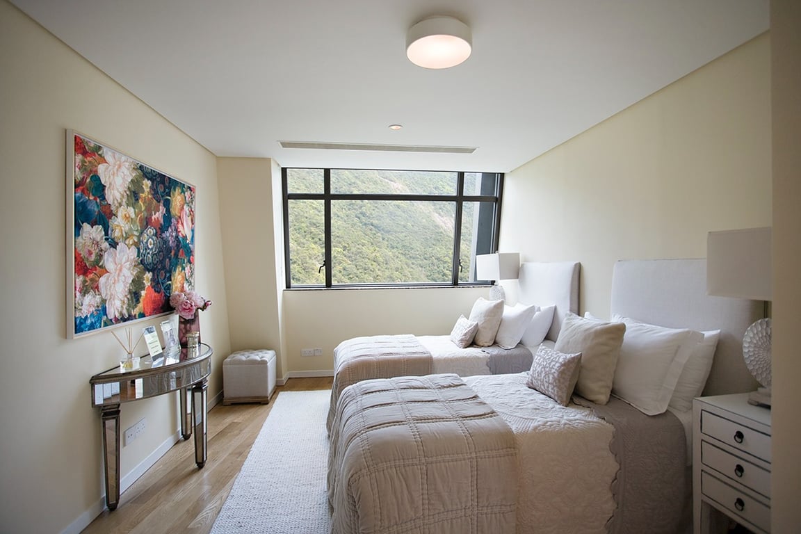 https://img.propertyraptor.com/cdn-cgi/imagedelivery/KD5bF_AFL0JDTbKLWF7z9g/ap8/ap8_001/hornet/prp/img/f0337f9b350c4e3705b58e74d5a1a1bc-wtm.jpg/public