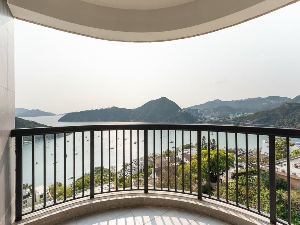 Pine Crest