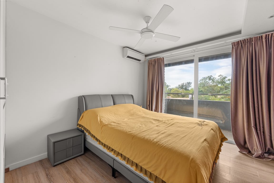 https://img.propertyraptor.com/cdn-cgi/imagedelivery/KD5bF_AFL0JDTbKLWF7z9g/ap8/ap8_001/hornet/prp/img/f08167ed1fd175b5d70c5550664bc8de-wtm.jpg/public