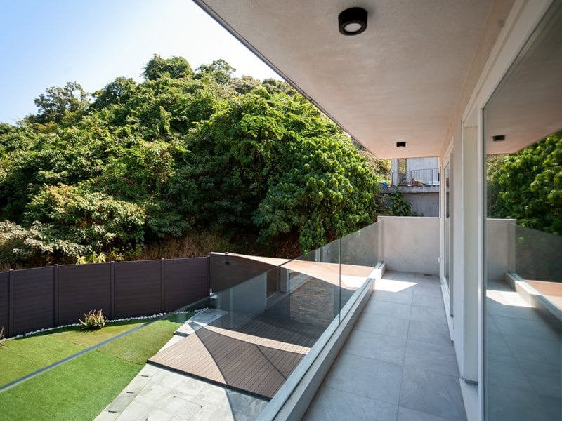 https://img.propertyraptor.com/cdn-cgi/imagedelivery/KD5bF_AFL0JDTbKLWF7z9g/ap8/ap8_001/hornet/prp/img/f0b02b844d4f11b5a3a3729360f61b2d.jpg/public