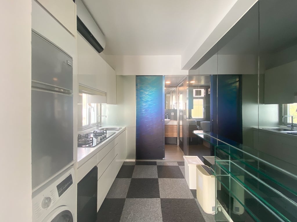 https://img.propertyraptor.com/cdn-cgi/imagedelivery/KD5bF_AFL0JDTbKLWF7z9g/ap8/ap8_001/hornet/prp/img/f0b2f3b1e477fd9a23d8409f48776dc6-wtm.jpg/public