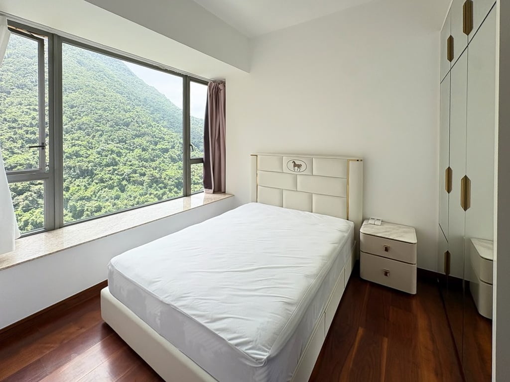 https://img.propertyraptor.com/cdn-cgi/imagedelivery/KD5bF_AFL0JDTbKLWF7z9g/ap8/ap8_001/hornet/prp/img/f0bab2ef71c59fd40690440484e70f78-wtm.jpg/public