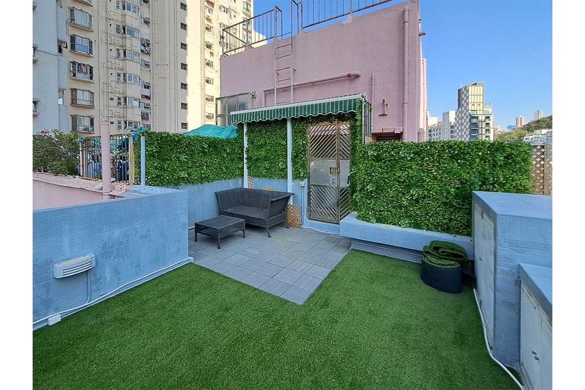 https://img.propertyraptor.com/cdn-cgi/imagedelivery/KD5bF_AFL0JDTbKLWF7z9g/ap8/ap8_001/hornet/prp/img/f10a004a4b871a07538590af80921bde-wtm.jpg/public